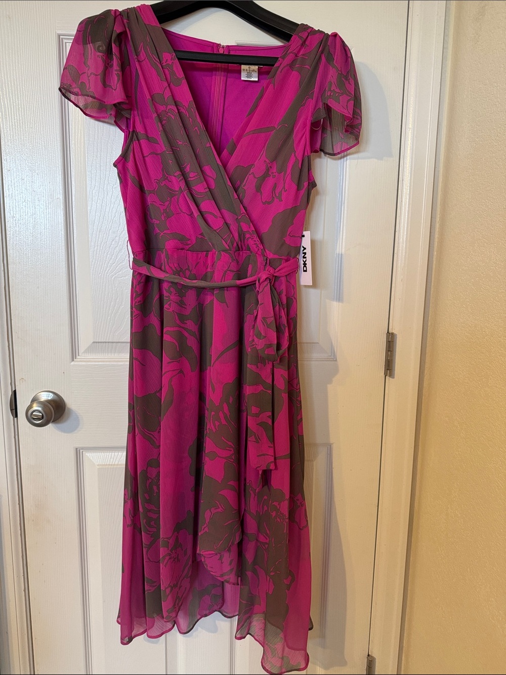 Dkny Fuchsia and Olive Floral Wrap Midi Dress with Tie Waist